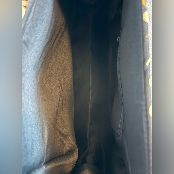 Tote with embroidered purple flowers - Picture 6 of 6